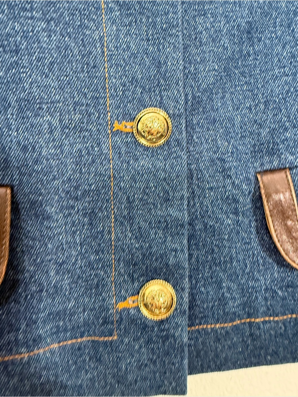 Sandro Paris Denim Cropped Jacket French Girl Preppy Chic Vintage Inspired - Picture 2 of 10